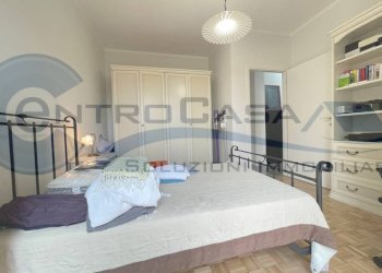 Camera da letto - Quadrilocale via Bellaria, 25, San Lazzaro di Savena - foto 13