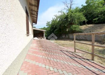 Independent house Via Mutilati di Guerra, Toano - photo 4