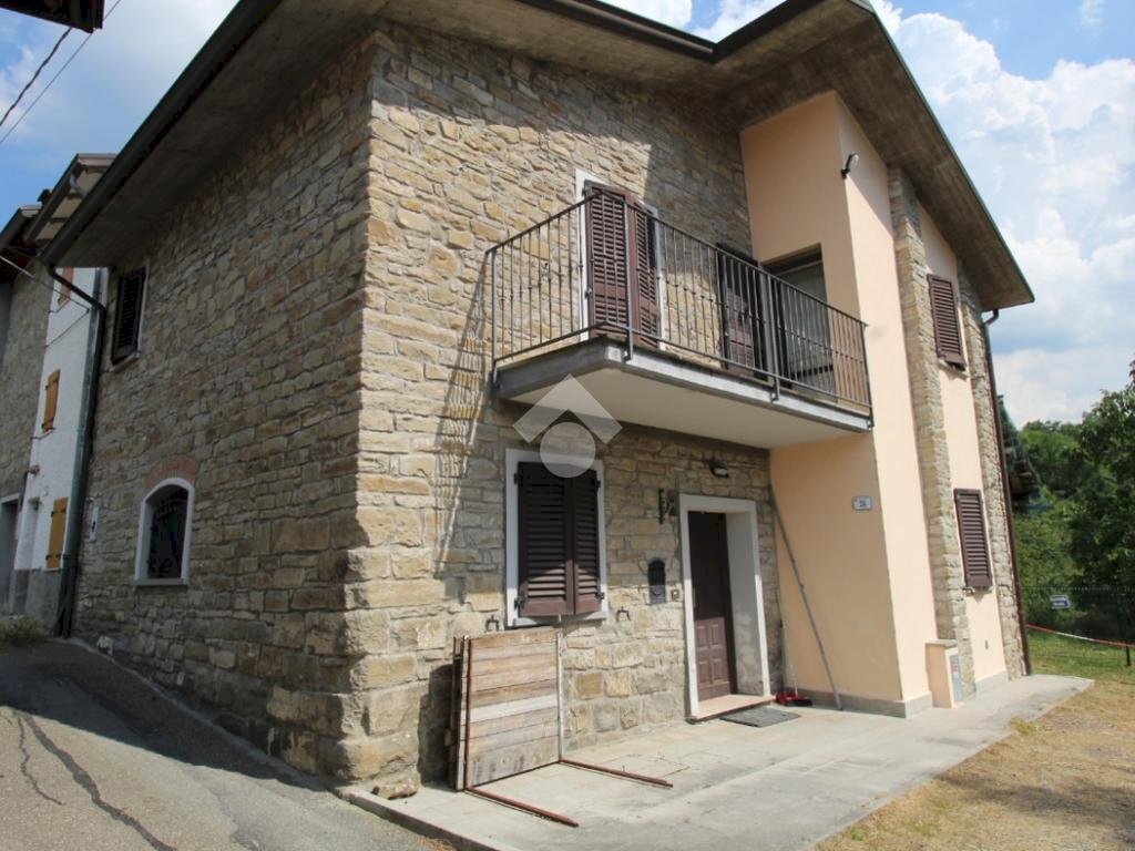 Casa semi indipendente Via Lusignana, Villa Minozzo - foto 1