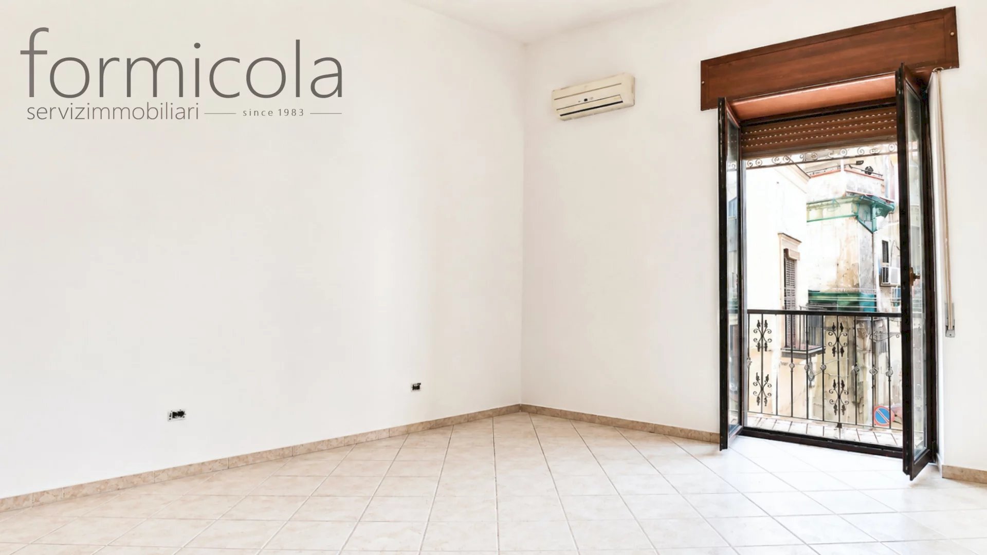 Apartment Portici - photo 3