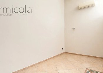 Apartment Portici - photo 12