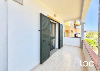 Three-room apartment Budoni - photo 3