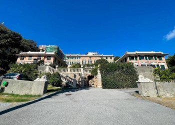 Three-room apartment Genova (neighborhood Cornigliano) - photo 2