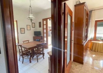 Three-room apartment Genova (neighborhood Cornigliano) - photo 11