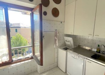 Three-room apartment Genova (neighborhood Cornigliano) - photo 18