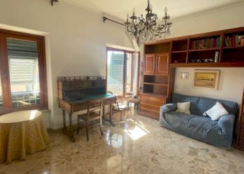 Three-room apartment Genova (neighborhood Cornigliano) - photo 21