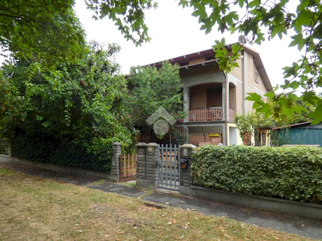Porzione di casa Via G. Galilei, Cadelbosco di Sopra - foto 1