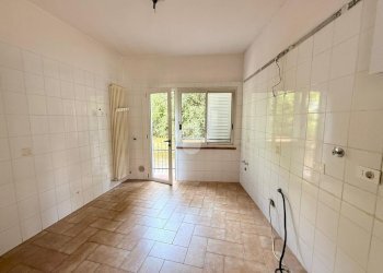 Two-room apartment Viale Cervia, Riccione - photo 3