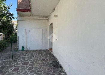 Two-room apartment Viale Cervia, Riccione - photo 13