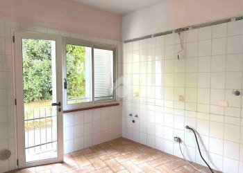 Two-room apartment Viale Cervia, Riccione - photo 15