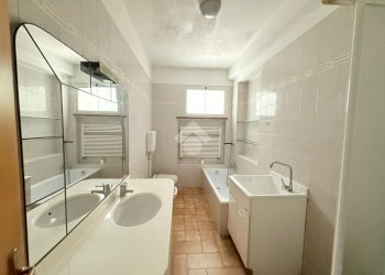 Two-room apartment Viale Cervia, Riccione - photo 35