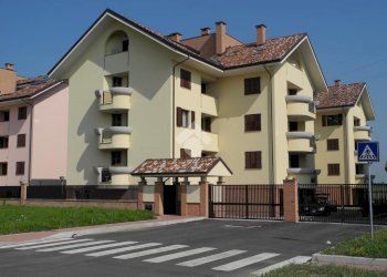 Two-room apartment Via bazzana inferiore, Assago - photo 1