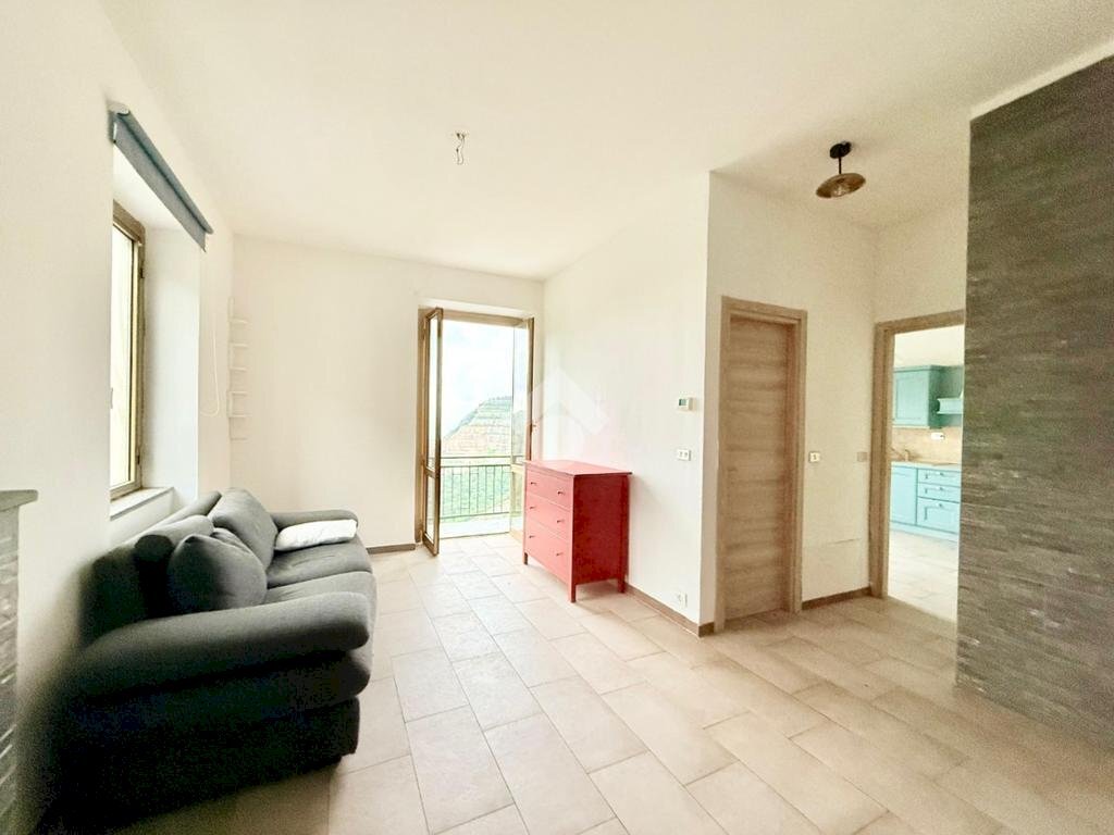 Four-room apartment Via monte timone, Genova (neighborhood Borzoli) - photo 3