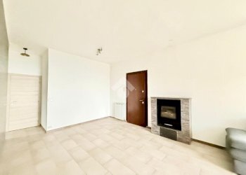 Four-room apartment Via monte timone, Genova (neighborhood Borzoli) - photo 6