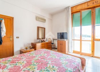 Quadrilocale Via ferdinando bascucci, Rimini - foto 10