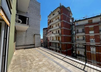 Three-room apartment Via massara dè capitani, Milano (neighborhood Bovisa) - photo 17