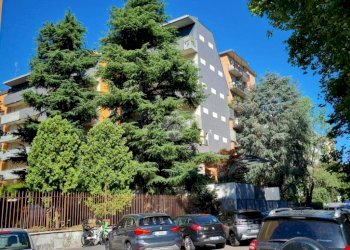 Two-room apartment Via Antonio Pianella, Milano (neighborhood San Siro) - photo 1