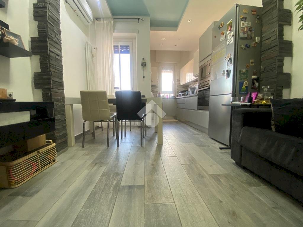 Bilocale Via ventimiglia, Torino (zona Nizza Millefonti) - foto 1