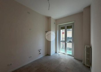 Three-room apartment Via Lorenzo Perosi, Milano (neighborhood Lorenteggio) - photo 16