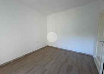 Three-room apartment Via Lorenzo Perosi, Milano (neighborhood Lorenteggio) - photo 38