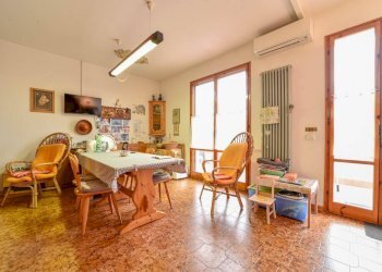 Villa Ravenna (zona Lido Adriano) - foto 1