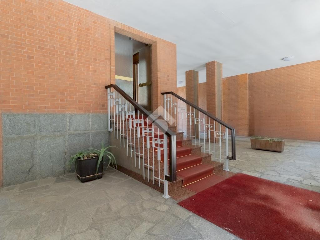 Three-room apartment Via Alfonso Ogliaro, Torino (neighborhood Santa Rita) - photo 3