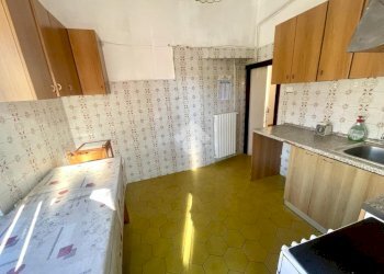Four-room apartment Via Domenico Costanzo, Imperia - photo 4