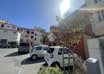 Four-room apartment Via Domenico Costanzo, Imperia - photo 8