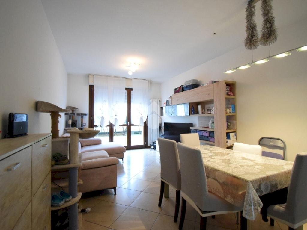 Three-room apartment Via Umberto Giordano, Cologno Monzese - photo 3