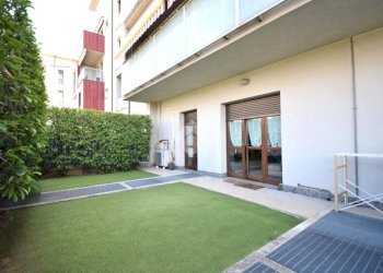 Three-room apartment Via Umberto Giordano, Cologno Monzese - photo 1