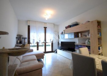 Three-room apartment Via Umberto Giordano, Cologno Monzese - photo 4