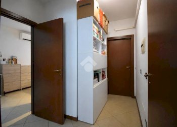 Three-room apartment Via Umberto Giordano, Cologno Monzese - photo 17