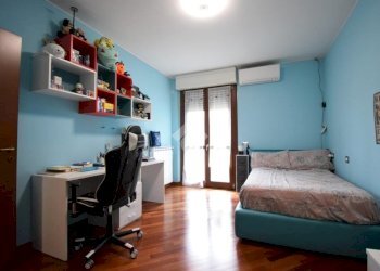 Three-room apartment Via Umberto Giordano, Cologno Monzese - photo 19