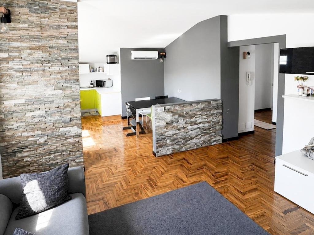 Portion of a house Via verbano, Cormano - photo 2