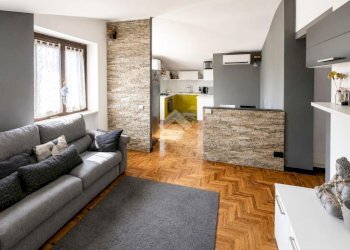 Portion of a house Via verbano, Cormano - photo 1