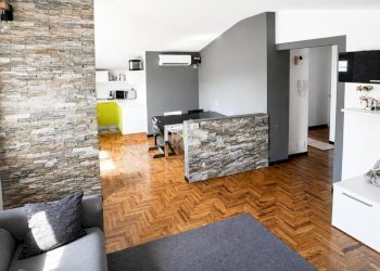 Portion of a house Via verbano, Cormano - photo 2