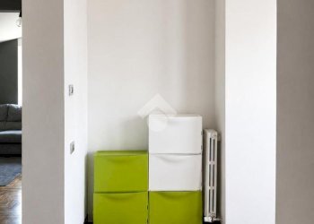 Portion of a house Via verbano, Cormano - photo 13