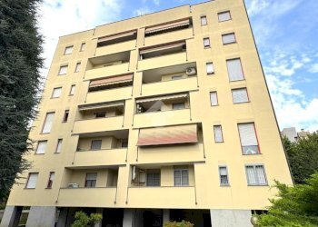 Three-room apartment Via Sacco e Vanzetti, Senago - photo 1