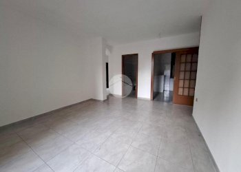 Two-room apartment Piazza Vittorio Emanuele, Bussero - photo 4