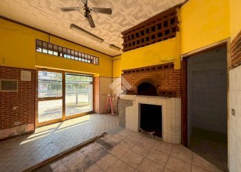 Rustic Piazza S. Martino, Grezzago - photo 4