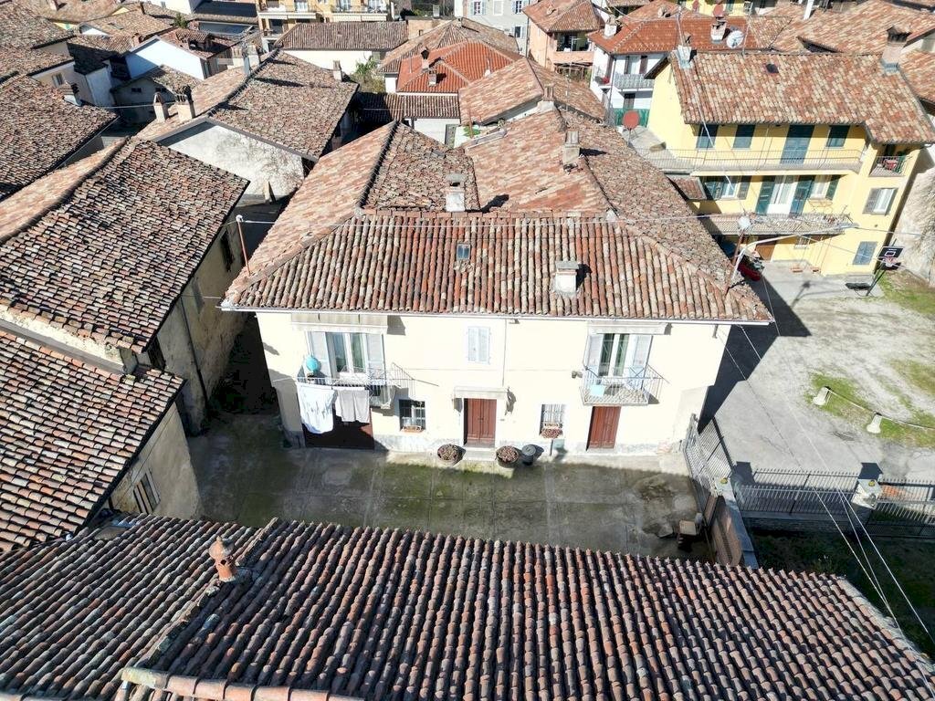 Casa semi indipendente Via Vassalli, La Morra - foto 1