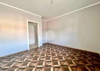 Three-room apartment Corso Laghi, Avigliana - photo 12