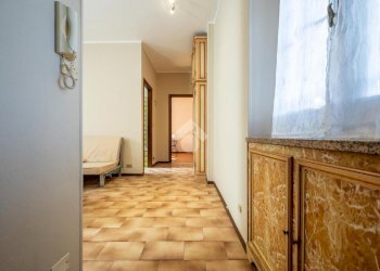 Two-room apartment Via del Follone, Saluzzo - photo 2