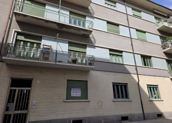 Facciata - Trilocale Via Giovanni Schiaparelli, 8, Cuneo (zona Centro) - foto 17