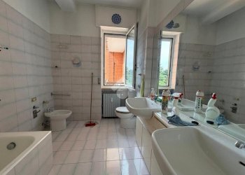 Three-room apartment Via Antonio Canova, Garbagnate Milanese - photo 22