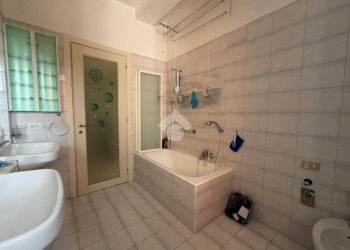 Three-room apartment Via Antonio Canova, Garbagnate Milanese - photo 23