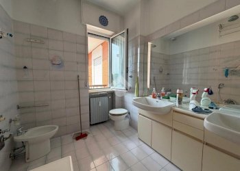 Three-room apartment Via Antonio Canova, Garbagnate Milanese - photo 25