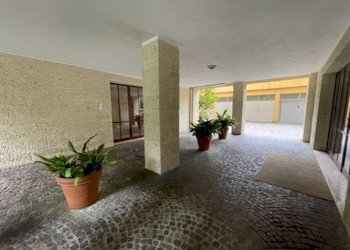 DETTAGLI - Three-room apartment via San Petronio Vecchio, Bologna (neighborhood Santo Stefano) - photo 6