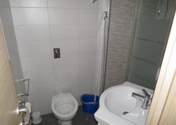 Bilocale Via Francesco Sivori, 2B, Genova (zona Castelletto) - foto 8