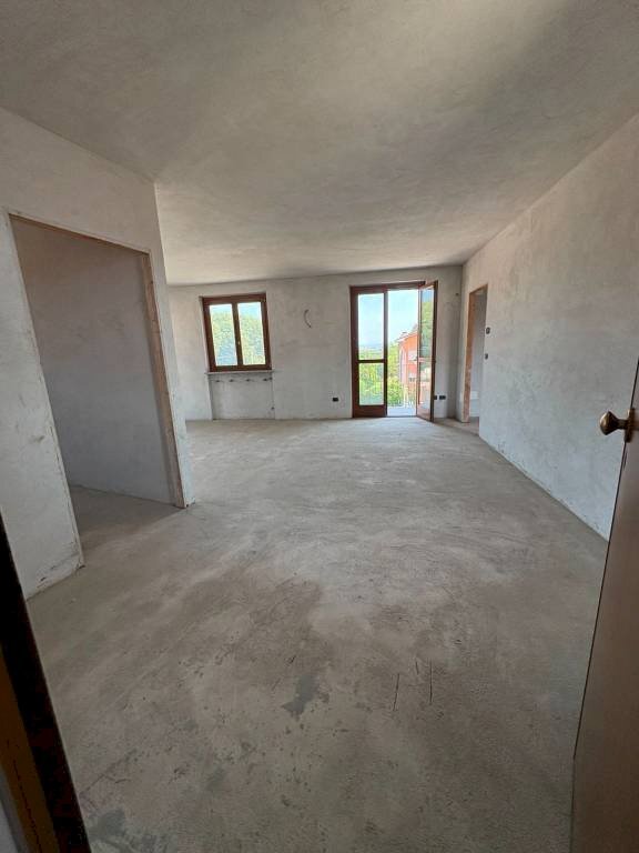 Trilocale via Vincenzo Peirone, Rocca de' Baldi - foto 2